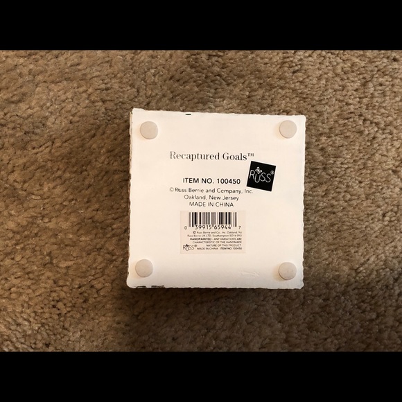 Russ Barrie Ceramic Soccer Box - Picture 8 of 8